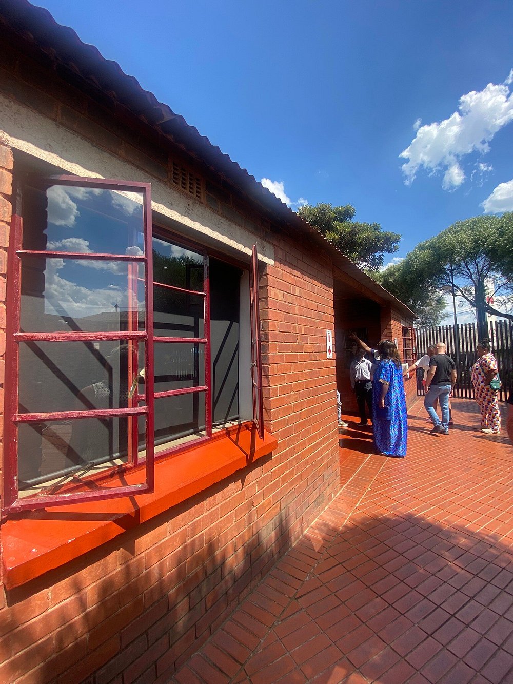 johannesburg and soweto full day (exclusive tour) johannesburg and soweto full day (exclusive tour)